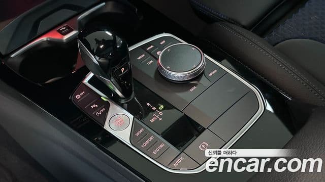 BMW 1 Series 2023 — фото 8 из 20