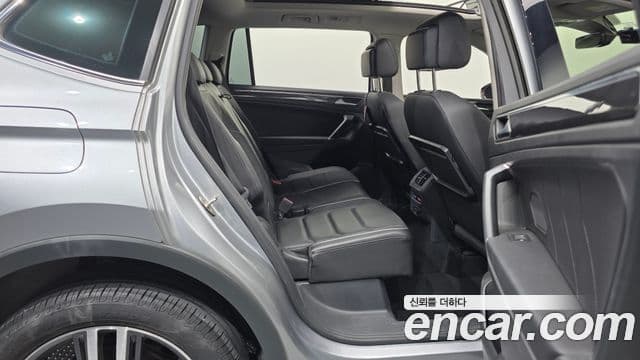 Volkswagen Tiguan Allspace 2020 — Şəkil 11/20