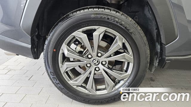 Toyota RAV4 2025 — Şəkil 5/20