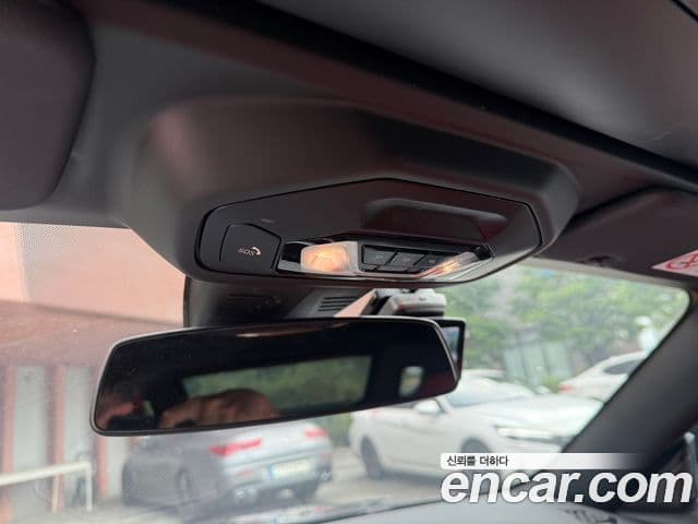 BMW Z4 2025 — Photo 10/15