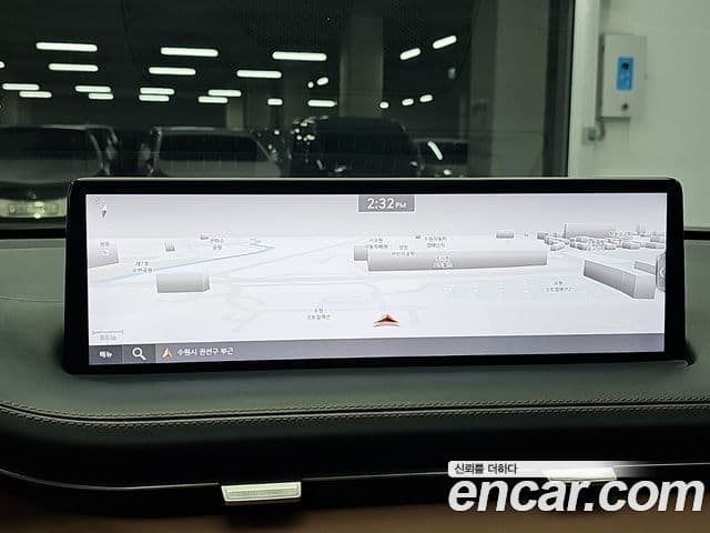 Genesis GV70 2021 — ფოტო 14/20
