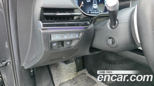 Genesis Electrified G80 2020 — ფოტო 12/20