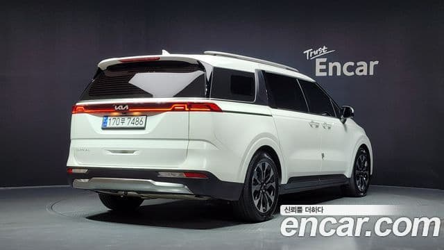 Kia Carnival 2021 — Şəkil 2/20