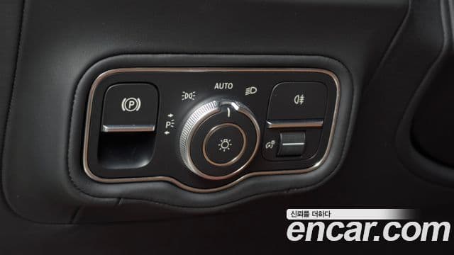 Mercedes-Benz G-Class 2025 — фото 20 из 20