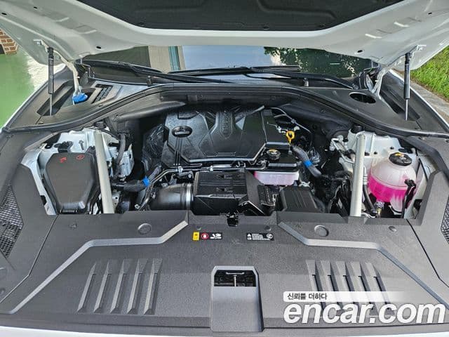Genesis GV70 2024 — ფოტო 12/20