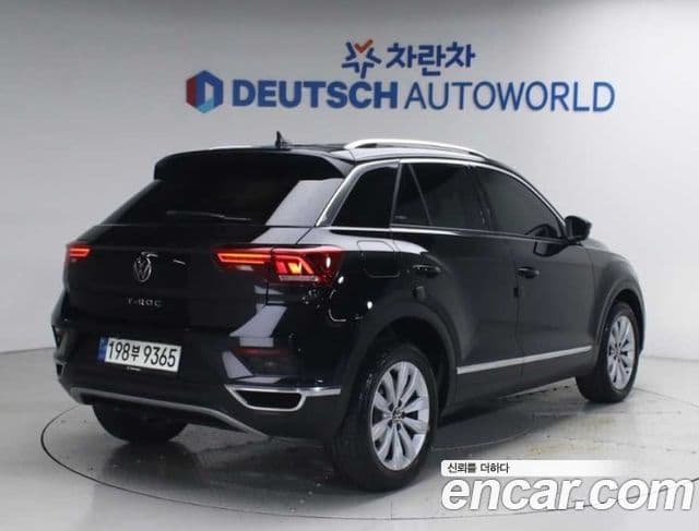 Volkswagen T-Roc 2021 — ფოტო 1/20