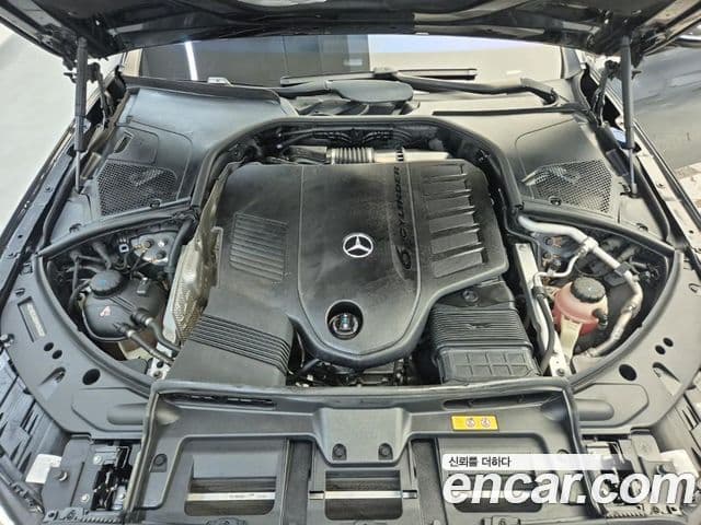 Mercedes-Benz S-Class 2021 — ფოტო 4/18