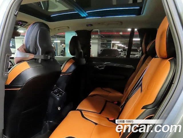 Volvo XC90 2018 — Şəkil 6/20