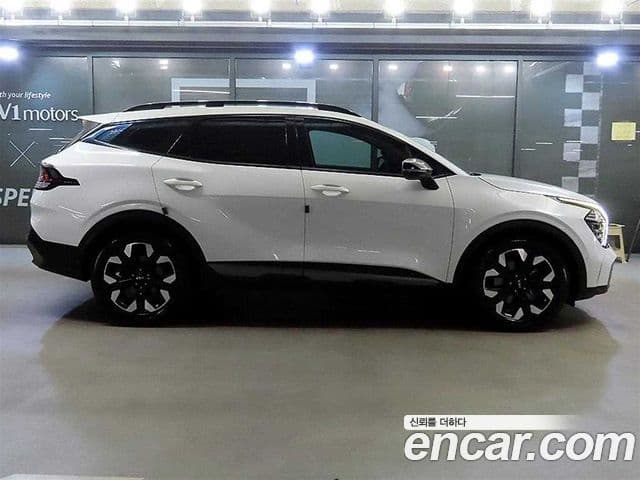 Kia Sportage 2022 — фото 2 из 20