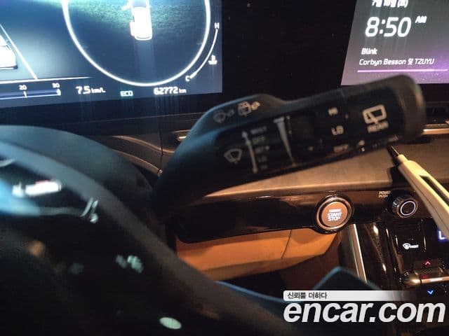 Kia Carnival 2021 — фото 20 из 20