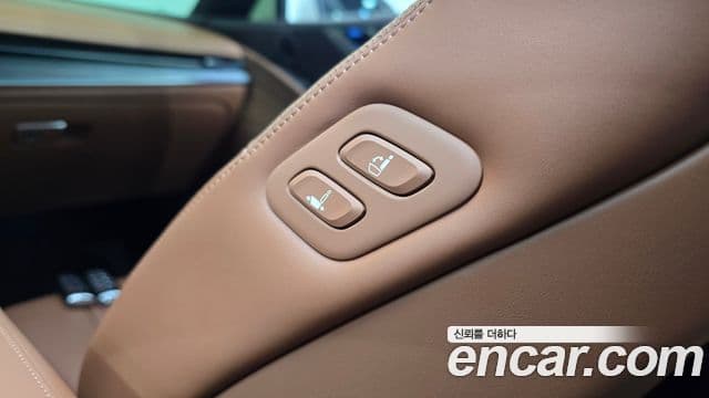 Genesis Electrified G80 2021 — Şəkil 19/20
