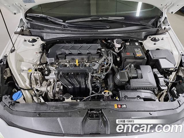 Hyundai Avante 2022 — фото 10 из 20