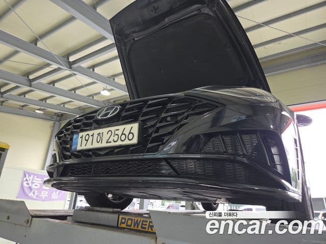 Hyundai Sonata 2022 — Фото 1/1