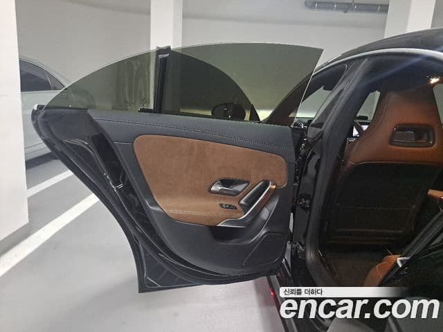 Mercedes-Benz CLA-Class 2024 — фото 20 из 20