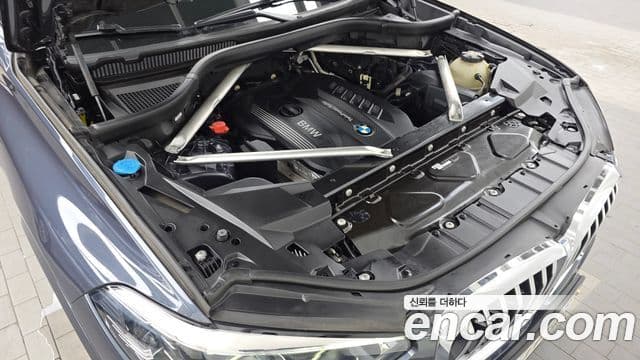 BMW X5 2019 — ფოტო 6/20