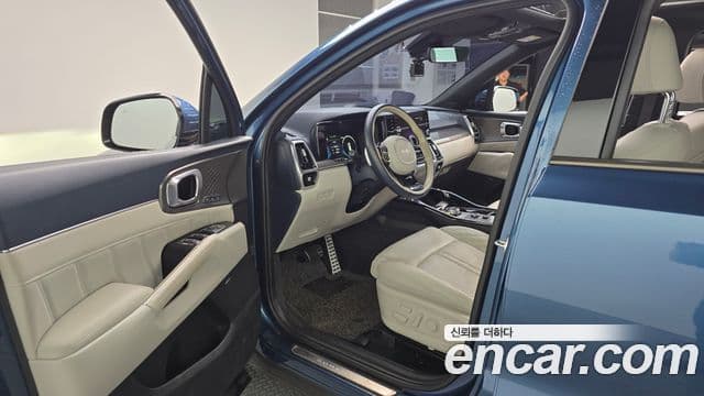 Kia Sorento 2022 — фото 10 из 20