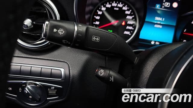 Mercedes-Benz C-Class 2020 — ფოტო 26/34