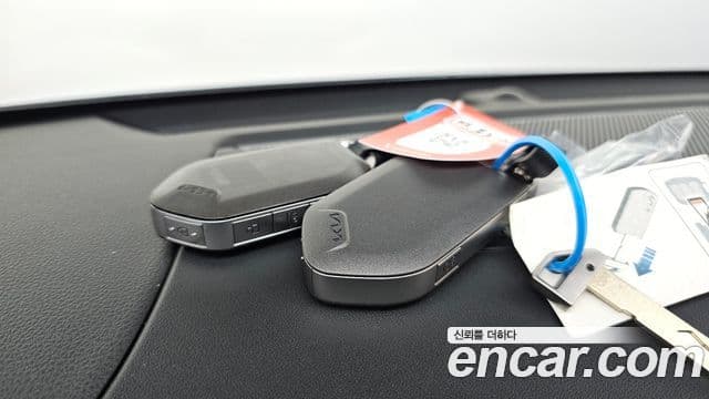 Kia K5 2024 — фото 16 из 20