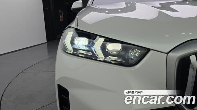 BMW X5 2025 — Photo 23/35