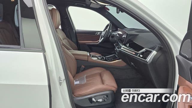 BMW X5 2025 — Photo 10/35