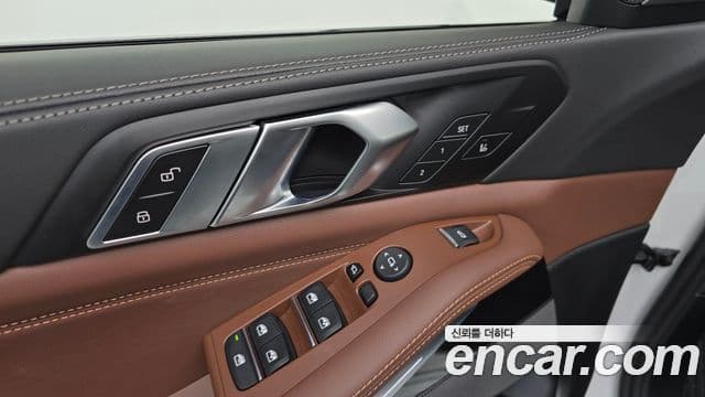 BMW X5 2025 — Photo 18/35