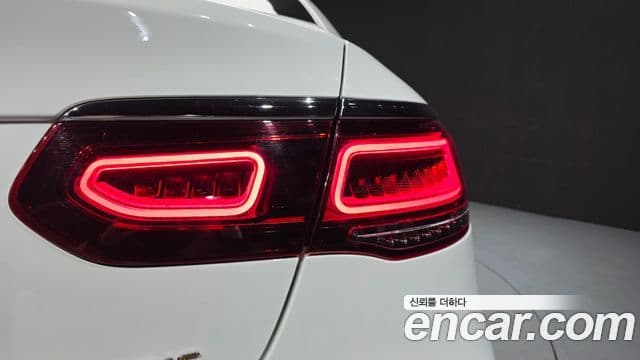 Mercedes-Benz GLC-Class 2022 — Şəkil 5/32
