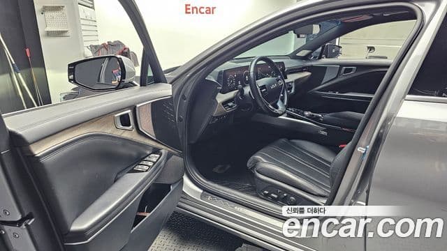 Kia K8 2023 — фото 10 из 20