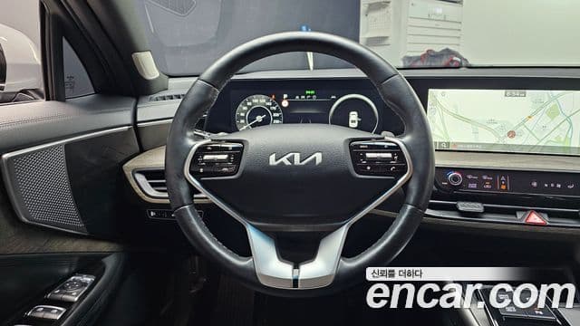 Kia K8 2023 — фото 13 из 20