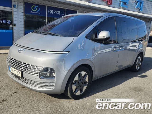 Hyundai Staria 2021 — Şəkil 2/20