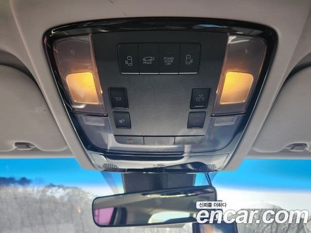 Hyundai Staria 2021 — Şəkil 19/20