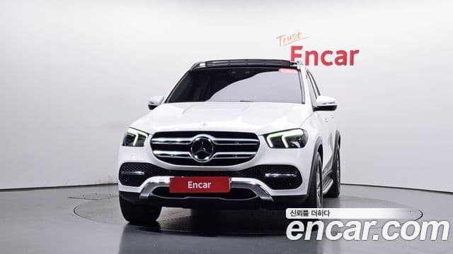 Mercedes-Benz GLE-Class 2023 — ფოტო 3/20