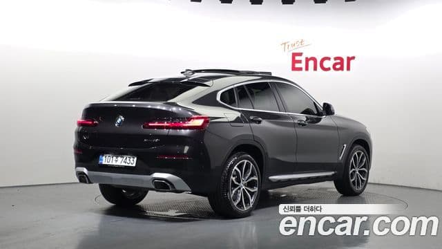 BMW X4 2025 — Фото 2/20