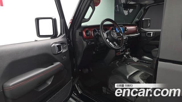 Jeep Wrangler 2023 — Şəkil 10/20