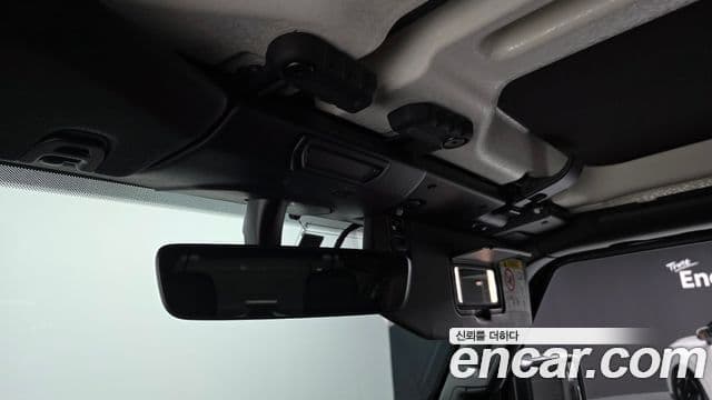 Jeep Wrangler 2023 — Şəkil 19/20