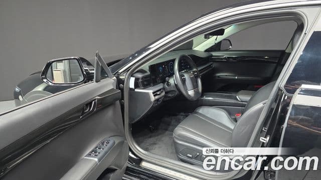 Hyundai Grandeur 2023 — фото 8 из 20