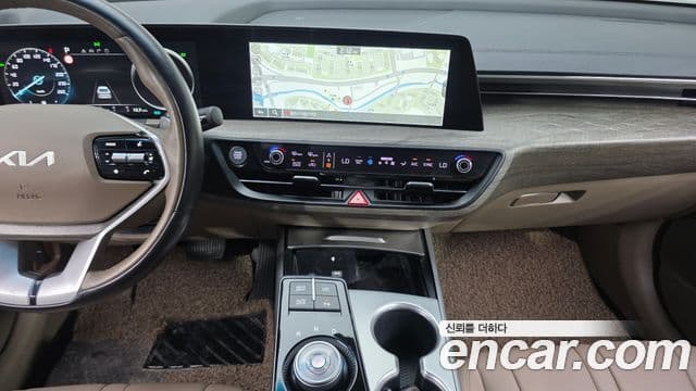 Kia K8 2022 — Şəkil 15/20