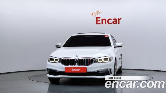 BMW 5 Series 2018 — ფოტო 3/20