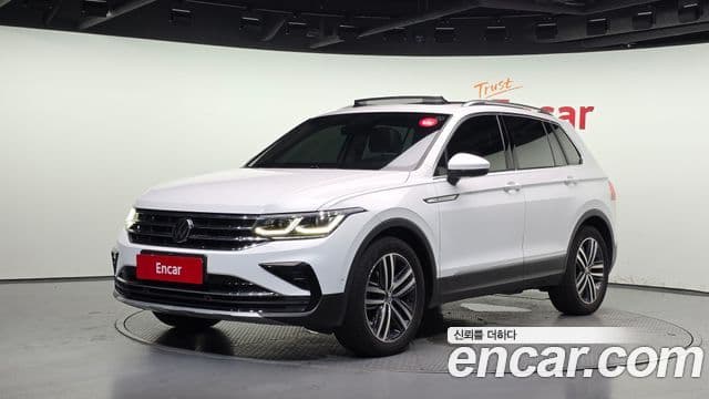 Volkswagen Tiguan 2023 — ფოტო 1/20