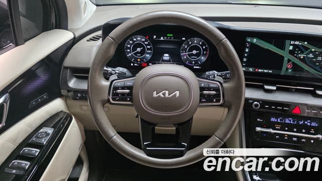 Kia Carnival 2023 — Şəkil 13/20