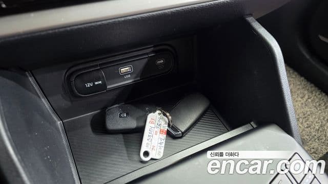 Kia Sportage 2023 — фото 12 из 20