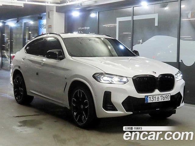 BMW X4 2025 — Фото 9/20