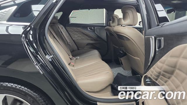 Kia K8 2022 — ფოტო 11/20