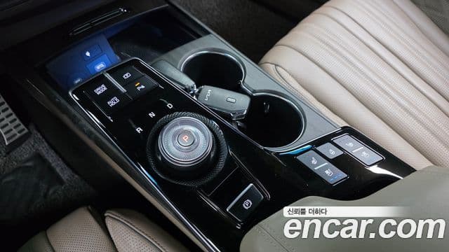 Kia K8 2022 — ფოტო 19/20