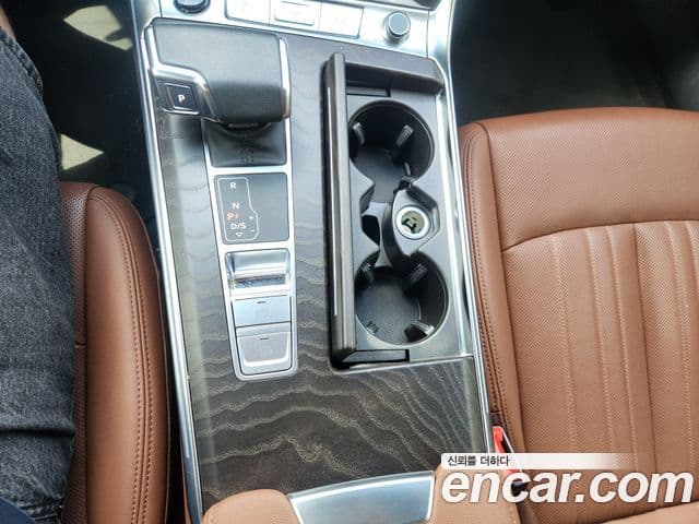 Audi A6 2023 — фото 9 из 16