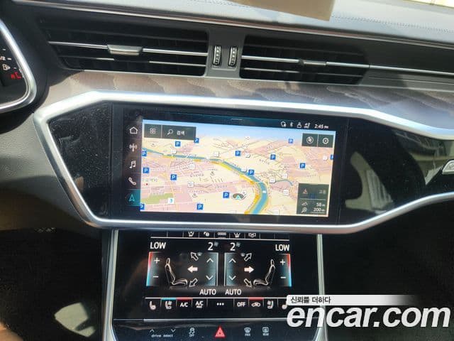 Audi A6 2023 — ფოტო 13/16