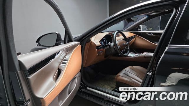 Genesis Electrified G80 2022 — фото 10 из 20