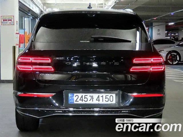 Genesis GV80 2025 — ფოტო 4/20