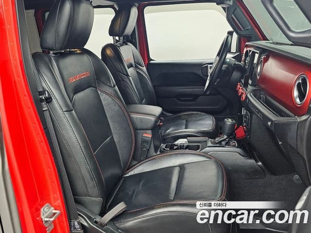 Jeep Wrangler 2020 — фото 8 из 20