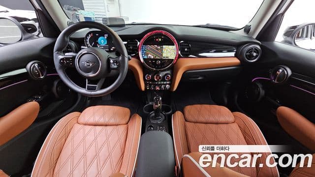 Mini Cooper S 2023 — ფოტო 6/20