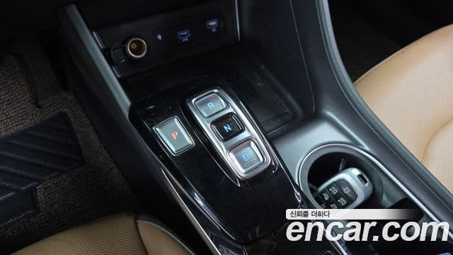 Hyundai Sonata 2021 — Фото 9/20